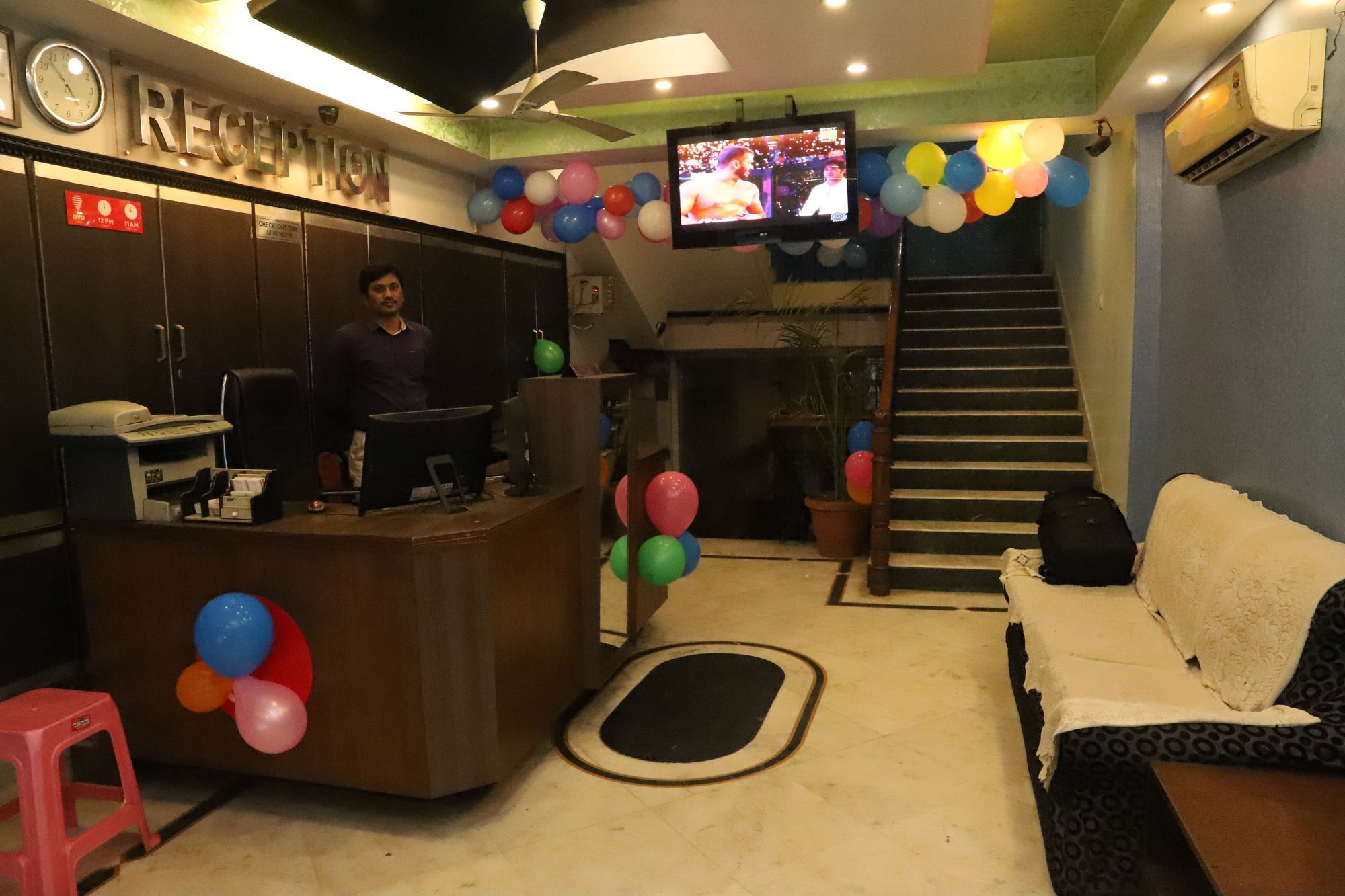 Airport Hotel Aerocity Inn New Delhi Eksteriør bilde